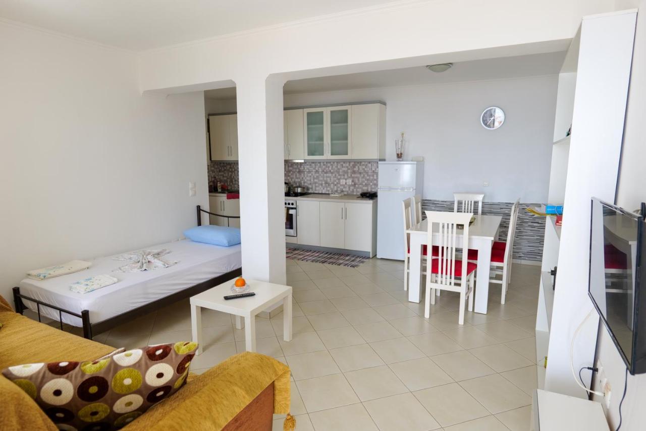 فندق Duka'S House Lukovë المظهر الخارجي الصورة
